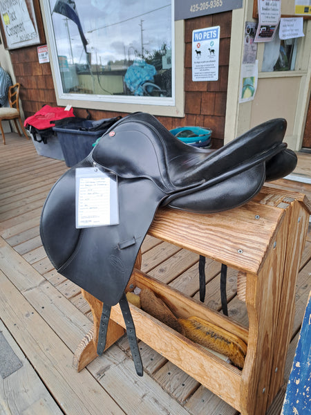 15.5" Courbette Lemetex Bernina Junior Dressage Saddle