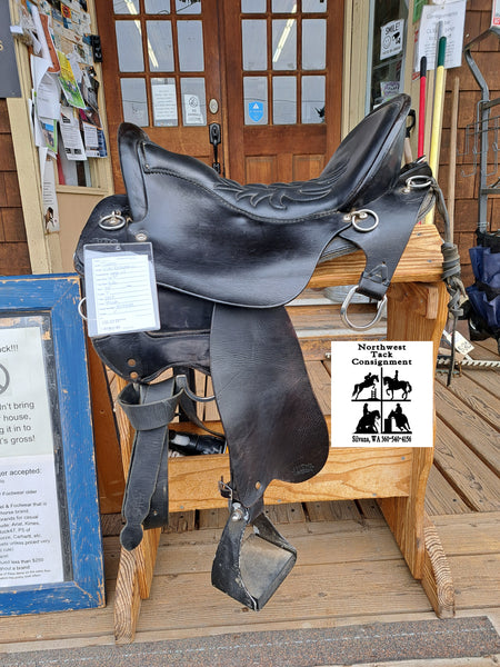 16.5" Tucker Vista Endurance Saddle