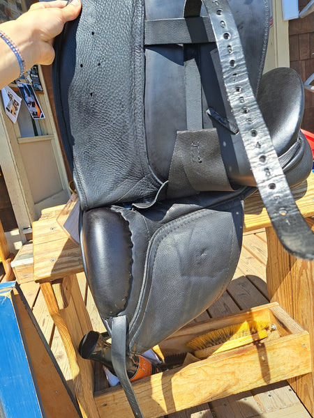 17" JRD Custom Dressage Saddle