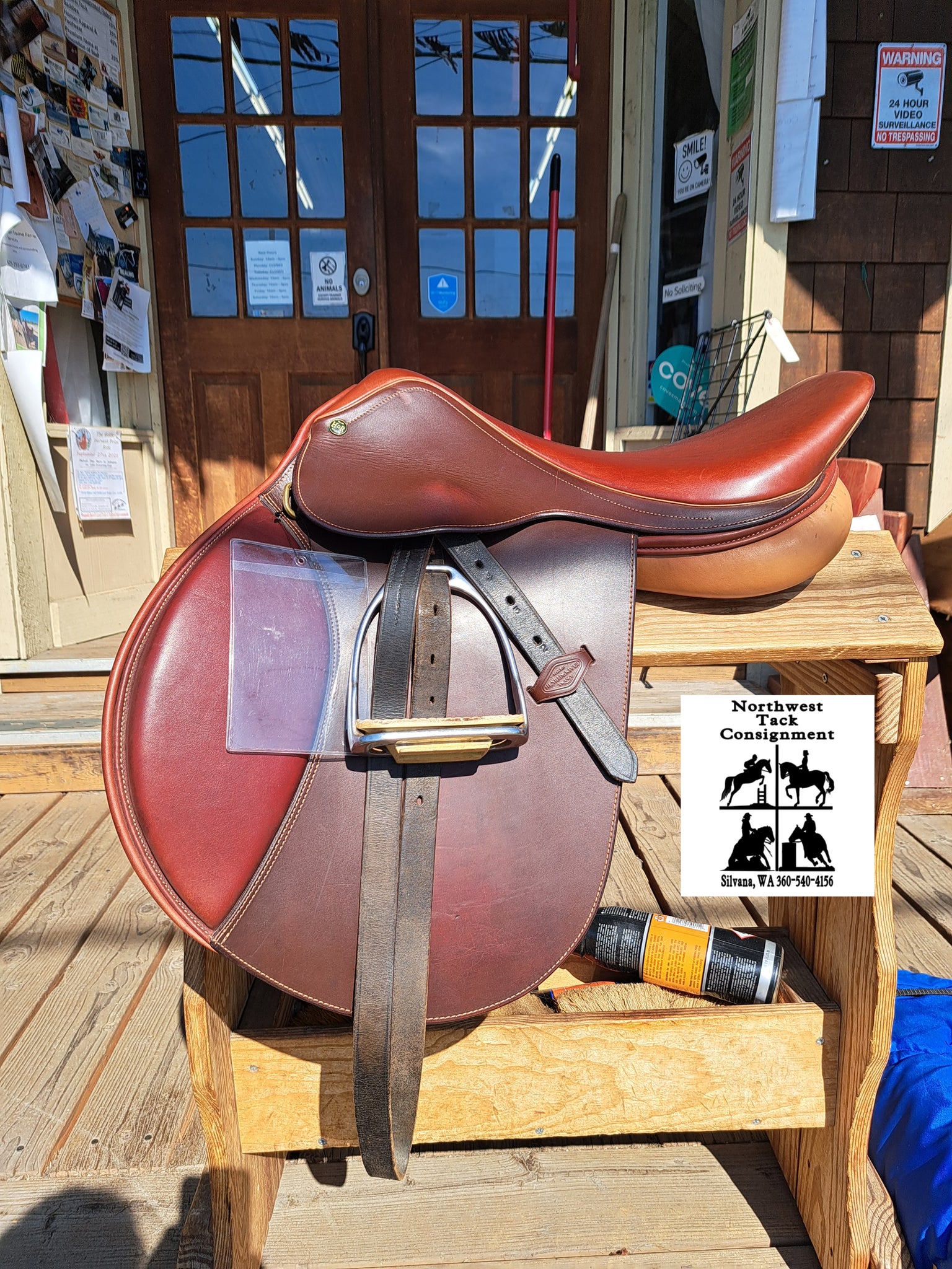 17.5" HDR Pro A/O English Saddle