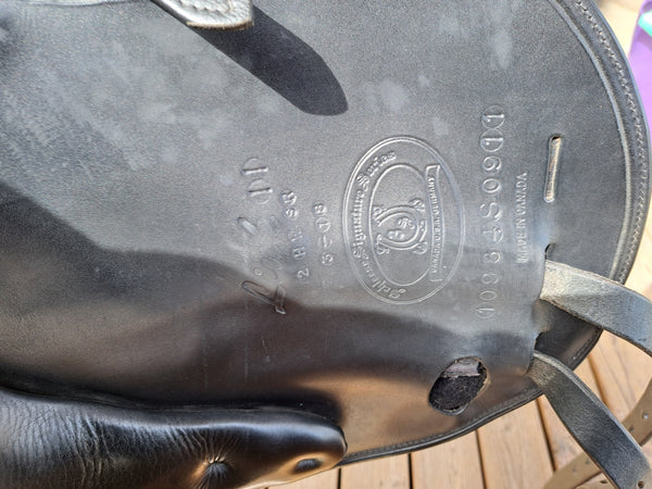 18" Schleese Link II Monoflap Dressage Saddle