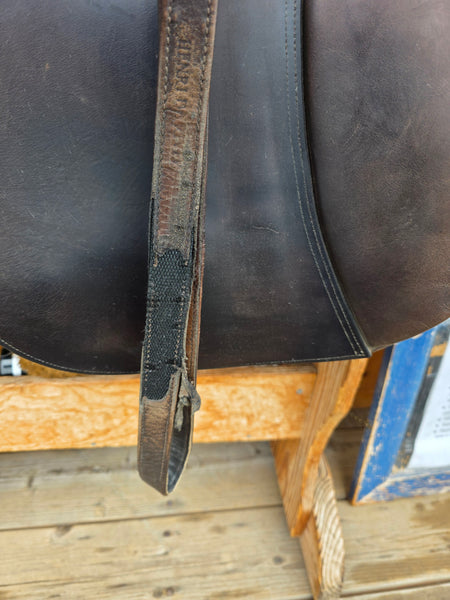 18" Dover Circuit Jump Saddle