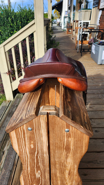 17.5" Crosby Prix de Nations Jump Saddle