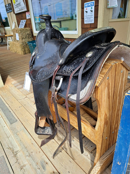 16" Western Specialties Wade Ranch Saddle