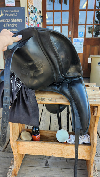 18" Custom Saddlery Steffen's Advantage Dressage Saddle