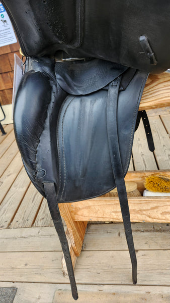 17.5" JRD Enduro Dressage Saddle