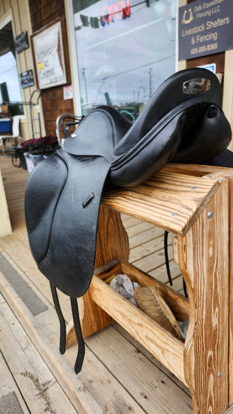 17" Jaguar by Harry Dabbs XKC Dressage Saddle