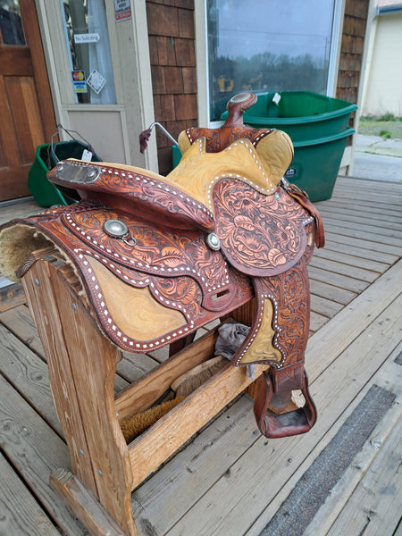 15" Tex Tan Western Saddle