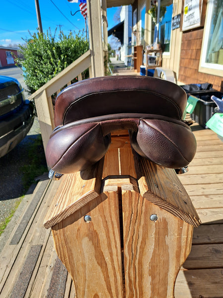 18" Jeffries JMX Monoflap Jump Saddle