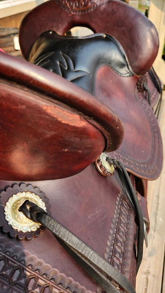 17.5" Tucker Square Skirt Western Trail Saddle
