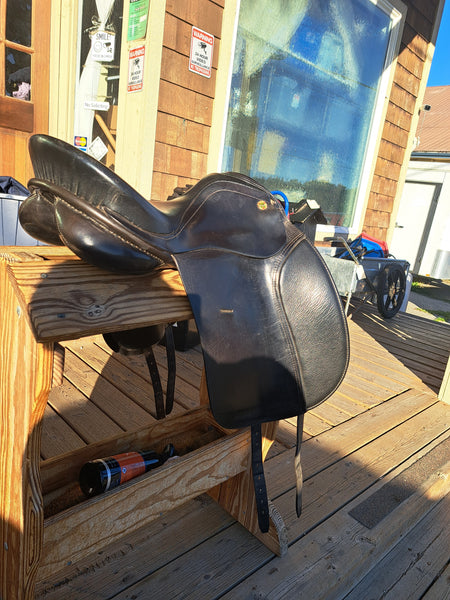 16.9" Karl Niedersuss Olympik Dressage Saddle