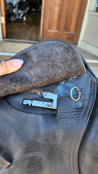 17" County Stabilizer Jumping Saddle