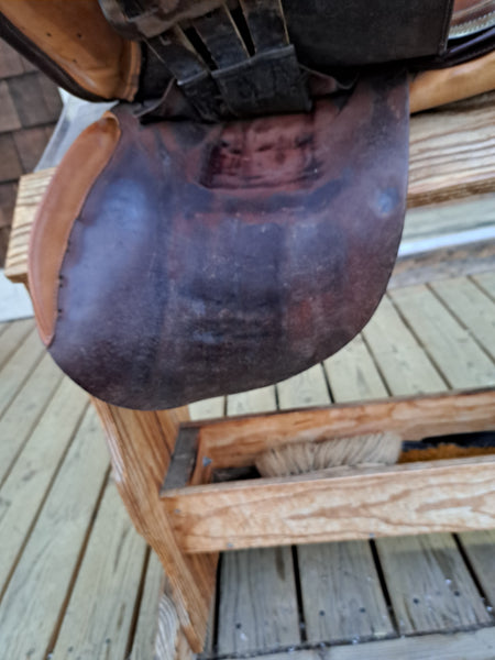 18.5" Pessoa Close Contact Jump Saddle