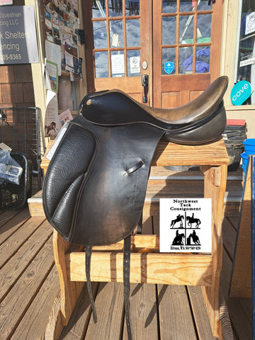 18" Rembrandt Integra Dressage Saddle