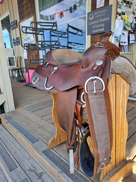 15" Royal King Training Saddle