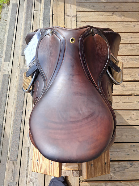 ON TRIAL 17" Dover Circuit Jump Saddle