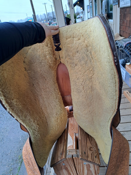 16.5" Blue Ribbon Western Equitation Show Saddle