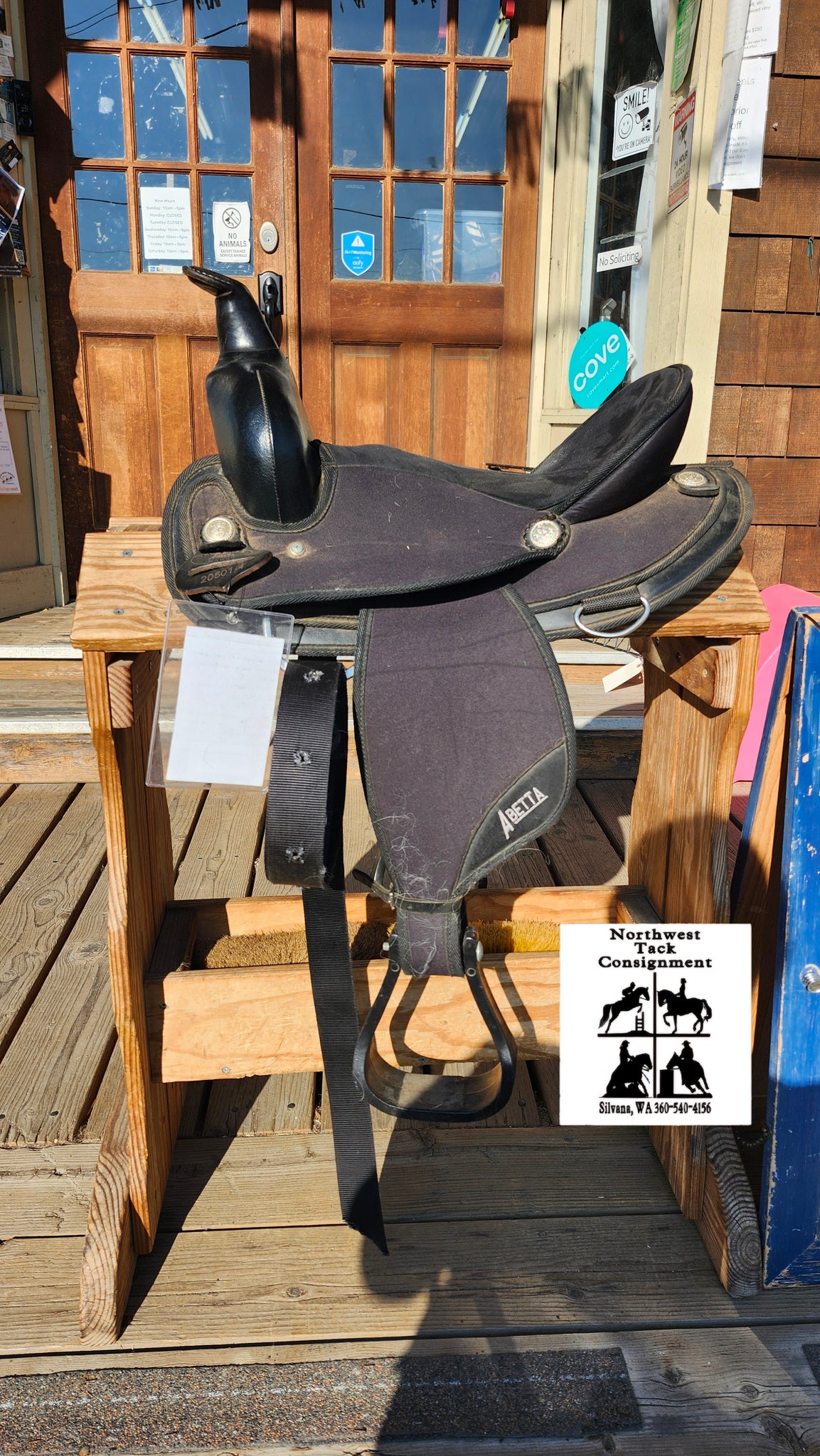 14" Abetta Original Round Skirt Synthetic Western Saddle