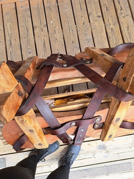 Sawbuck pack saddle w/ breeching