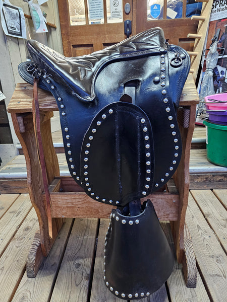 15" Simco Buena Vista Endurance saddle