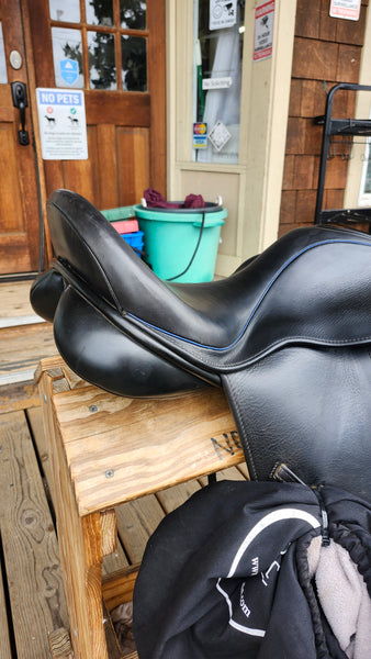 17.5" Advanced Saddlefit Detente Dressage Saddle