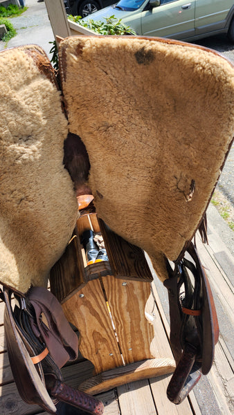 15" Vintage Hereford Western Saddle
