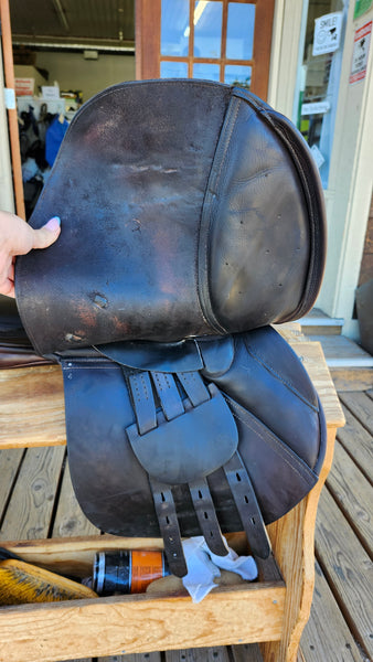 17" County Stabilizer Jumping Saddle
