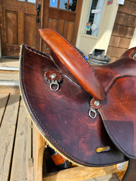 ON TRIAL 15.5" Crates Arabian Western Saddle