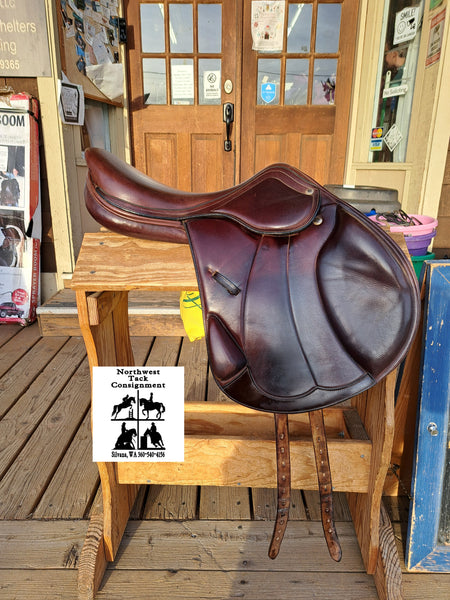17" Amerigo Vega Close Contact Saddle
