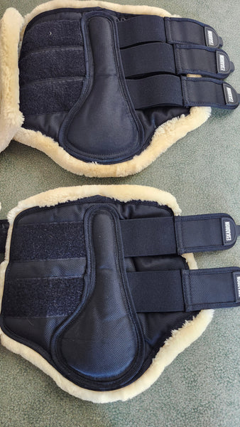 LARGE Eskadron Sport boots