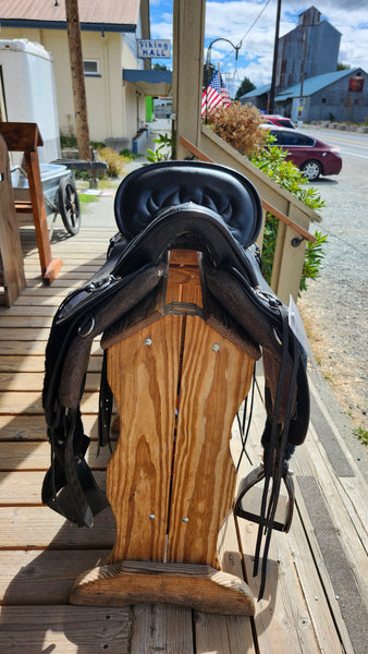 16.5" Tucker River Plantation Endurance Saddle