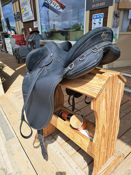 XL Wintec Pro Hart Australian Stock Saddle