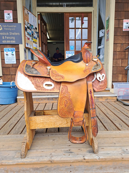 15.5" Big Horn Equitation Saddle