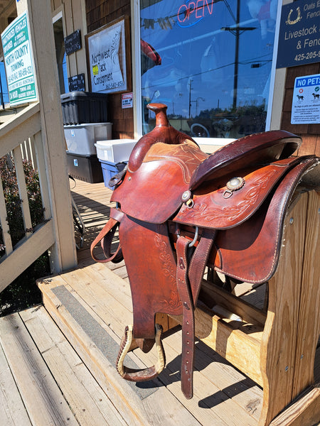 15.5" Simco Roping Saddle