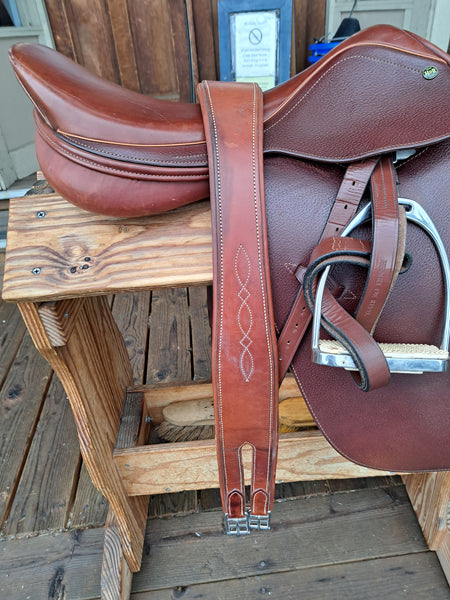 18" HDR Close Contact Pro Saddle