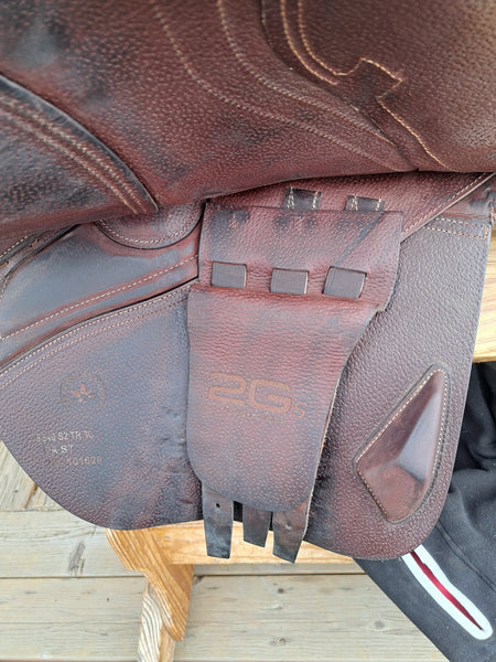 17.5" CWD SE40 2Gs Jumping Saddle