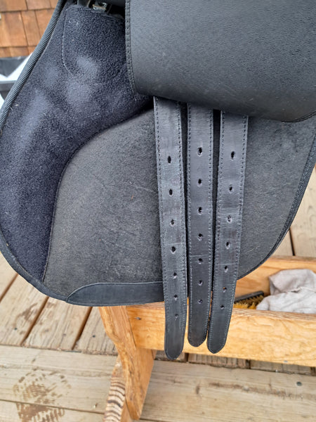 18" Wintec 2000 All Purpose English Saddle