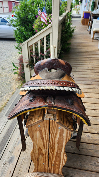 15" True North Barrel Saddle
