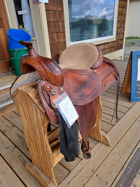 On Trial 16" TexTan Western Trail Saddle