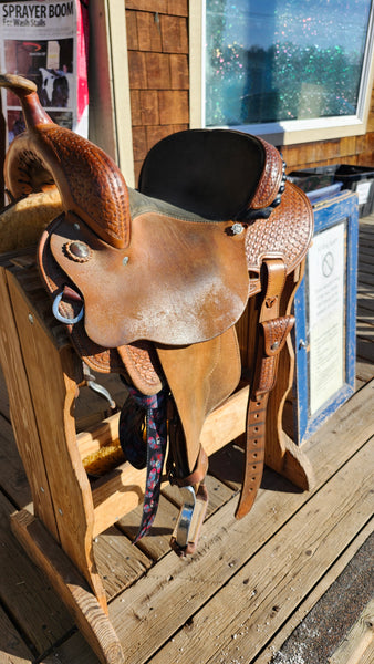 13.5" Three Forks Merril Barrel Saddle