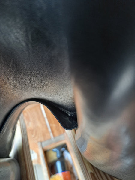 16" Prestige Galileo Dressage Saddle