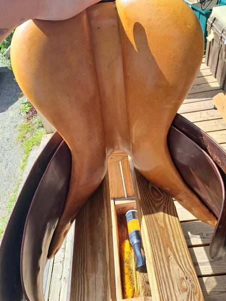 17.5" Pessoa All Purpose Saddle