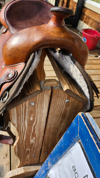 16" Fabtron Arabian Saddle