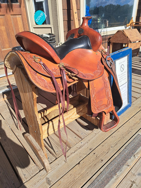 17" Reinsman Trail Saddle