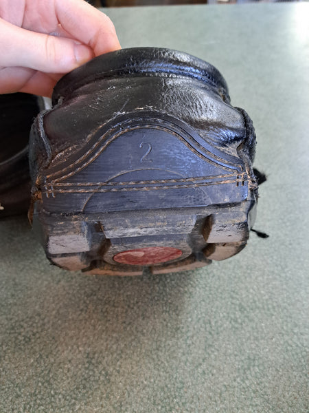 Size 2 Cavallo Simple Boots