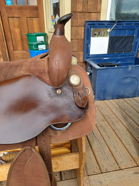 16" King Synthetic Western Saddle