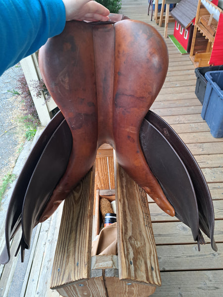 17.5" Pessoa Rodrigo GenX Jumping Saddle