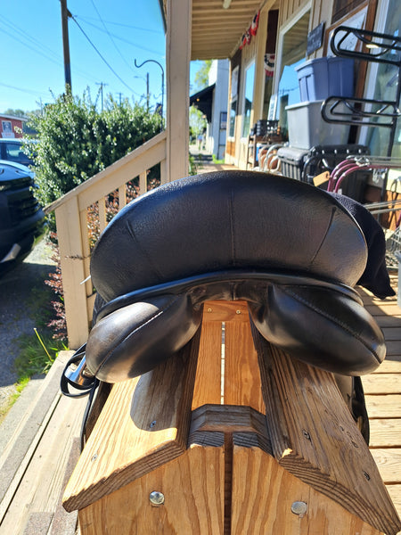 18.5" SDL Lemke Deluxe Dressage Saddle