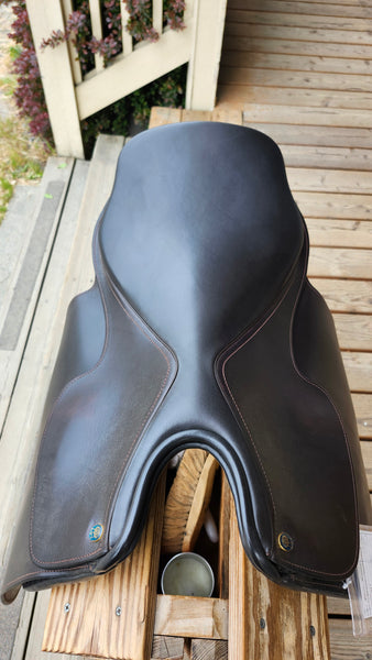 21" Blue Ribbon Cutback Saddleseat Saddle