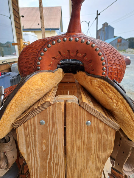 14" Double J Pozzi Pro Racer Barrel Saddle